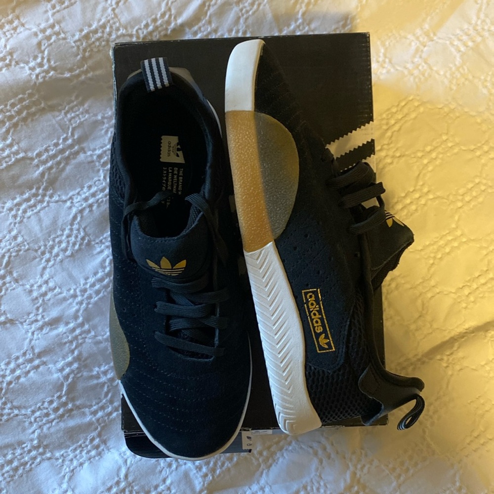 New in Box! Adidas Skate 3ST.003 Sneakers